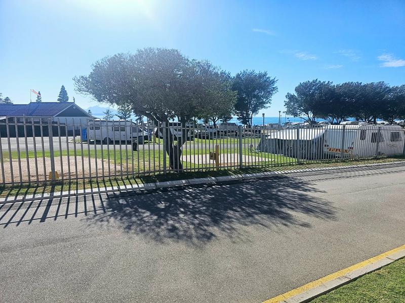 3 Bedroom Property for Sale in Mossel Bay Central Western Cape